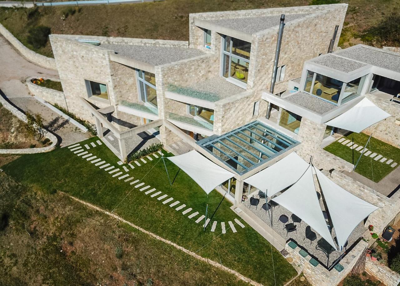Escapade Luxury Residences 카페니시온 외부 사진